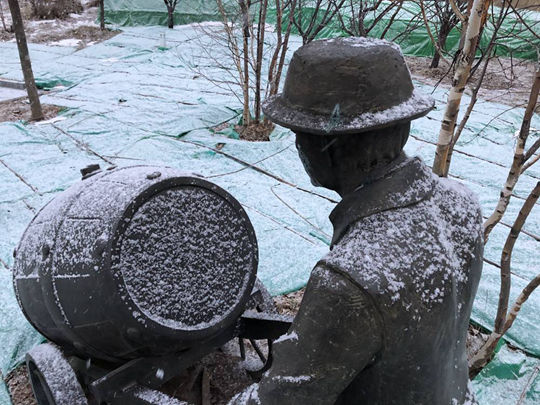 北京多地下雪地面都白了